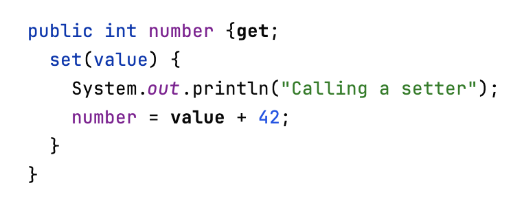 Property with explicit setter Property with explicit setter