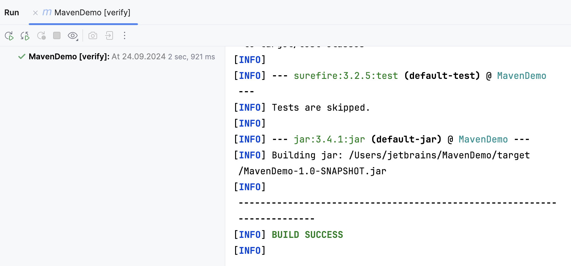 run（运行）工具窗口