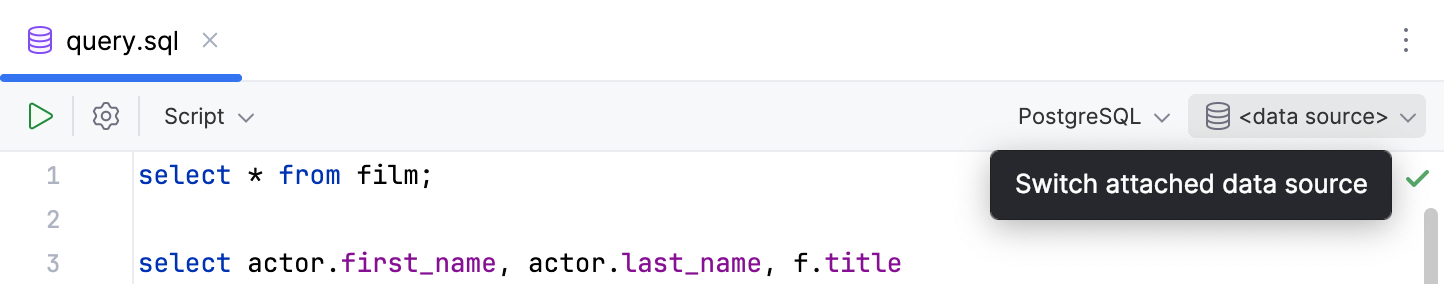 将 SQL 文件附加到数据源