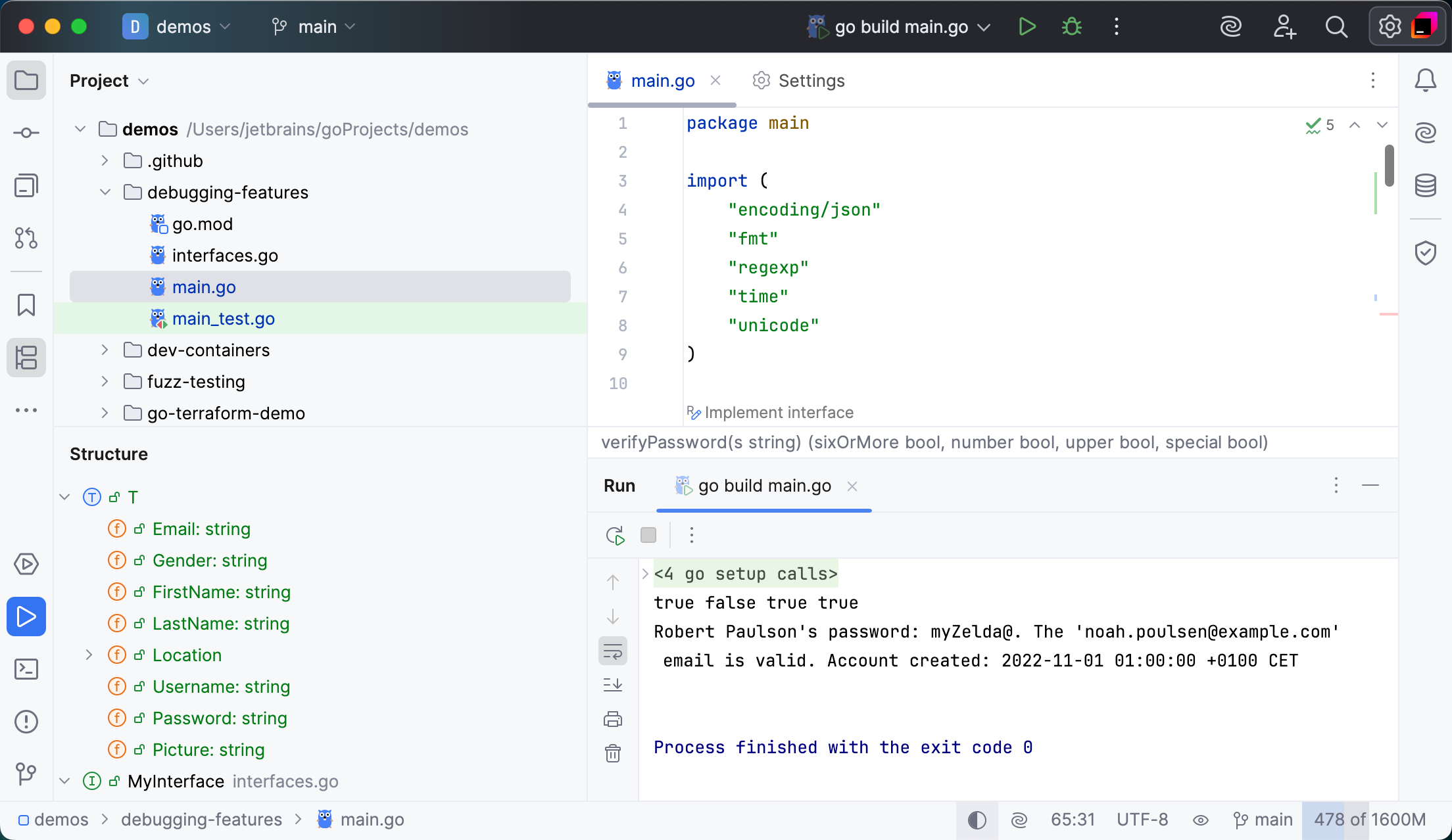 The Widescreen tool window layout option is enabled The Widescreen tool window layout option is enabled
