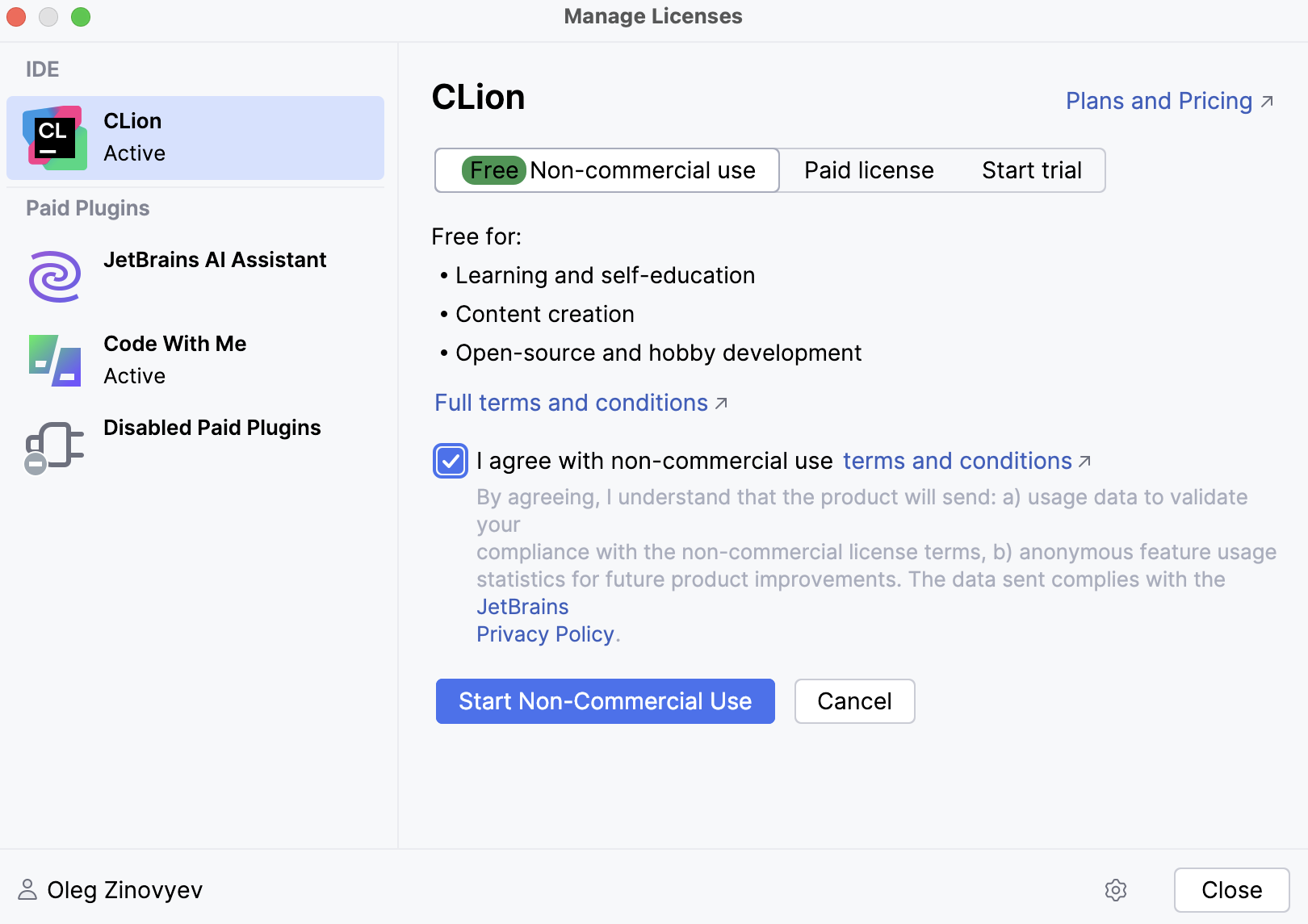 CLion: The Licenses dialog with the option to activate a free license