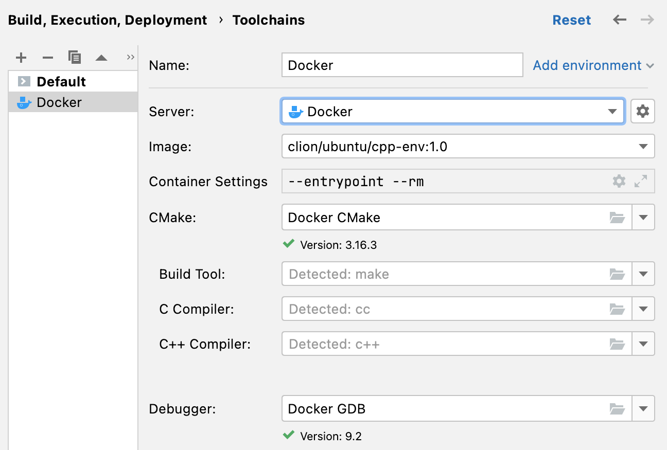 Docker 工具链已配置 Docker 工具链已配置