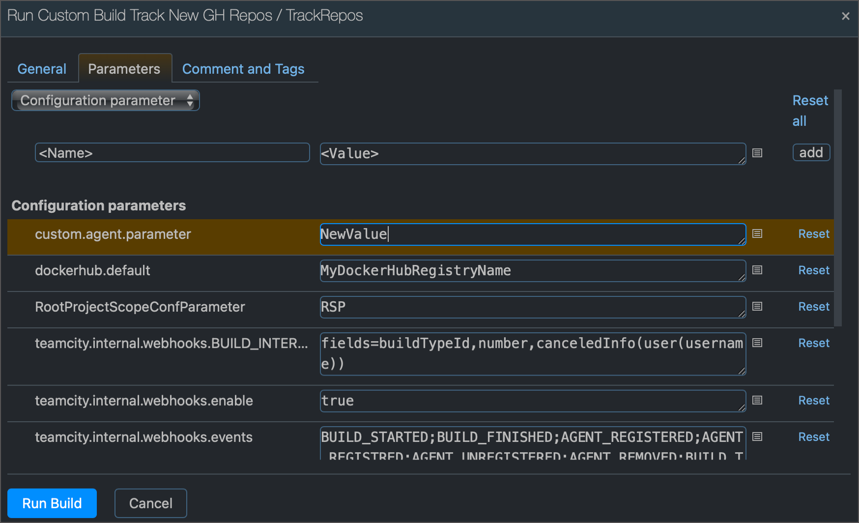 Run Custom Build （运行自定义构建）对话框