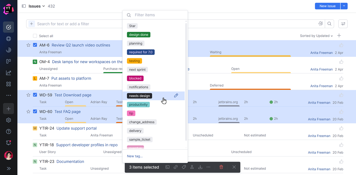 Adding tags to multiple issues from the toolbar in the Issues list. Adding tags to multiple issues from the toolbar in the Issues list.